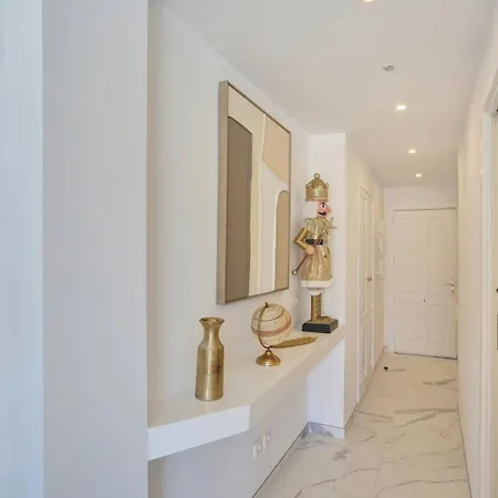 Vaneymar アパート